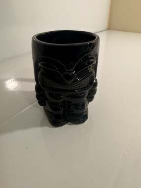 Unbranded Black Ceramic Tiki Mug Coffee Cup Hawaii Luau 12 oz